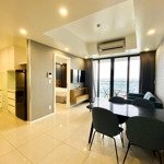Căn hộ 2 phòng ngủ hiyori tầng cao view phố, di chuyển đến cầu rồng chỉ vài bước chân