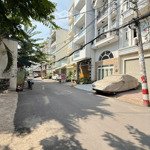 Căn hộ dịch vụ thu nhập 115 triệu /tháng đường dương quảng hàm thông trần bá giao