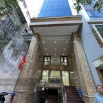 Cho thuê nhà mặt phố láng hạ 120m2*7t, nhà mới xây , mặt tiền 6m, giá 70tr/tháng