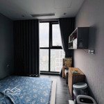 Chính chủ bán gấp căn 3n full đồ tòa r1.02 view thoáng giá chỉ 5.25 tỷ