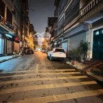 Chính chủ bán nhà phố văn cao vip nhất ba đình - 20m thẳng tắp ra mặt phố văn cao - diện tích 55m