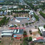 Tái đinh cư hắc dịch, gần chỡ đêm, sát trục chính , kế lô góc, cách hắc dịch tóc tiên 25m