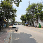 Mtkd nguyễn hữu cảnh. 2 mt trước sau. dt: 286.3m2. ngang 22m. thổ cư 150.7m2. giá: 15 tỷ tl