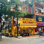 Vị trí đắc địa-cho thuê mặt bằng kinh doanh phố hàng chuối dt 40m2x2t, mặt tiền 9m, mọi mô hình