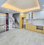 Thái hà, đống đa - lô góc 2 thoáng, 7 tầng thang máy, ô tô đỗ cổng, mặt tiền rộng, full nội thất