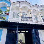 Bán nhà riêng tại thạnh xuân 33, q12. giá: 4,25 tỷ, 55,7 m2, đẹp, nhiều tiện ích, hẻm ô tô
