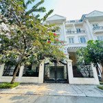 Cơ hội vàng sở hữu biệt thự tây hồ gần unis, 193m², mặt tiền 12m, pháp lý chuẩn giá cực tốt!