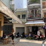 Cho thuê nhà nguyên căn 1 trệt 1 lầu tiện làm văn phòng tại p.cầu kho, q.1. lhcc: 0903 91 00 86