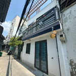 Bán nhà nhỏ xinh 42.5 m2 - hẻm trước nhà 2.5m - trục huỳnh tấn phát gần chợ phú thuận - 2.9t tl.