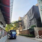 Bán biệt thự siêu vip hoàng hoa thám-tây hồ , 165m2x 4t mt 11m, giá 65tỷ.căn duy nhất,an ninh 24/7