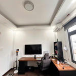 Bán nhà 3 tầng 4 x 17m hẻm 803 huỳnh tấn phát 7 tỷ