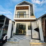 Kinh doanh gỗ thất bại, chị gái bán căn nhà mặt tiền đường cuối đường đồng khởi
