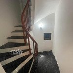 Bán nhà đường đại la 40m2 5 tầng giá chỉ 6,2 tỷ. trung tâm quận hai bà trưng. khu vực hiếm nhà bán