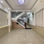Cho thuê nhà 1 trệt 3 lầu - 4.5x17m - sau chợ bình triệu - đường ô tô. phù hợp ở, làm công ty