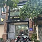 B.á.n nhà mặt đường quốc lộ 32 - 6 tầng thang máy - mặt phố kinh doanh, vỉa hè - diện tích 102m, mặ