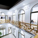 Cho thuê căn hộ 2 phòng ngủ nội thất sang trọng