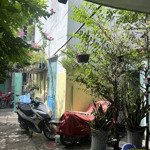 Bán nhà đường tân thuận tây p. bình thuận q7 , cách 1 căn ra mt , 122m2( 6.6 * 18.5 ) - chỉ 8.6 tỷ