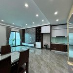 Bán nhà phố đàm quang trung,cách aeon long biên 200m, dt 50m2,6 tầng,thang máy,thiết kế hiện đại