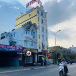 Bán khách sạn đ. hai bà trưng, thu nhập 140tr/th, hoàn công 6 lầu dt sàn 524m2, lh: 0909.290.286