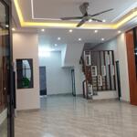Bán nhà đẹp 2.38 tỷ 3 tầng 65m2 ( hướng tây ) ngõ trần huy liệu