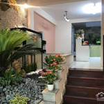Rẻ nhất đường hoa - phan xích long, p2, phú nhuận ( dt: 4,2x23m) vuông vức. sẵn 5 tầng. chỉ 29,5 tỷ