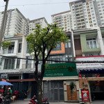 Nhà mặt tiền đường dân chủ sát cạnh moonlight residences, phường bình thọ, thành phố thủ đức