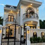 Mở bán 4 căn biệt thự huyền trân công chúa. ô tô vi vu. giá 3 tỷ 190 triệu