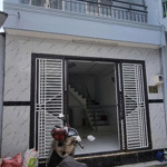 Chủ gửi. nhà 1 trệt 1 lầu hẻm 184 nguyễn văn lượng p17 . ngay ngã tư nguyễn oanh.