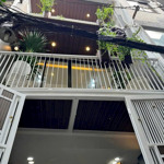Bán nhà phan xích long, 32m2. shr. cách mt 50m, gần chợ, bv hoàn mỹ. giá tl