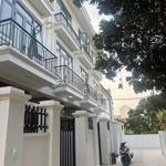 Nhà 4t x 50m ngõ ôtô lùi cửa,200m ra chợ tình lam ,cách đô nghĩa,phenika,bvien nhi chỉ 5p di chuyển