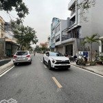Bán lô đất đẹp không lỗi phố đào nhuận