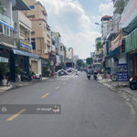 Nhà mặt tiền q10 ngang 4m có 10,8 tỷ-tin thật 100%