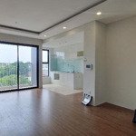 Bán căn 3pn- 93m2 -tầng trung- full nội thất nhỉnh 5 tỷ- bình minh garden