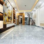 Chính chủ bán nhà phân lô đẹp phố hồ đắc di, đống đa 6 tầng, gara, thang máy 50m2, giá 15.3 tỷ