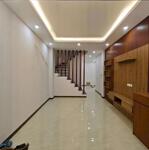 Bán nhà đội cấn ngõ nông nhà đẹp dân xây 2 thoáng gần hồ đầm tròn 35m giá 8 tỷ ( có tl ) .