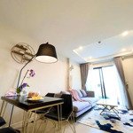 Căn góc 2 ngủ 79m2, tầng trung chung cư cao cấp kosmo, full nội thất đẹp, sẵn sổ, slot ô tô hầm