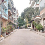 Cần bán đất xuân đỉnh dt 138m2 , ngõ ô tô tránh nhau, giá 25 tỷ. lh 0972264985
