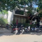 Giá ngộp , siêu rẻ chỉ 3.0 tỷ sở hữu ngay được 1 lô đất vị trí kế góc của trục đường 24m và 17 m.