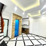 Nhà mới- 5 tầng thang máy ngõ phố thanh nhàn- ngõ nông- 2 thoáng- tiện ích bạt ngàn