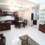 Giá đúng: 11 triệu, 65m2, 2pn, 1wc, full. cho thuê chcc vạn đô, quận 4. lh: 0904950027