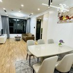 Chính chủ cho thuê căn hộ hà nội center point 2 ngủ và 3 ngủ full đồ từ 14 triệu. lh 0355075579
