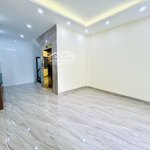 Bán nhà riêng 42m2, 10,5 tỷ tại hoàng mai, hà nội, 5pn, 6wc, pháp lý đầy đủ