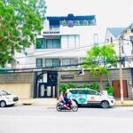 Bán villa 1 hầm 4 tầng 382m2(20mx20m) mặt tiền nguyễn văn hưởng,thảo điền-giá 150 tỷ tl
