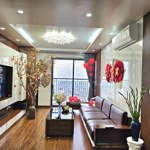 Chính chủ bán căn hộ chung cư căn góc tòa n01 t1 133m2 khu ngoại giao đoàn phòng ngủ giá tốt