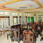 Bán nhà đẹp nhất khu phước long, nha trang 168m2 giá 13 tỷ để lại nội thất xịn, mặt tiền công viên