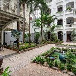 Căn hộ 1pn/studio phong cách indochine - khuôn viên nhiều cây xanh mang lại cảm giác tươi mát