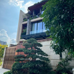 định cư cần bán biệt thự đẹp đường 31b an phú quận 2 dt(10,5x21m cn 203m2) 3 lầu st giá 39.5 tỷ tl