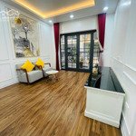 Bán nhà phố ngọc lâm - long biên. diện tích 46m2 x 4 tầng, đầy đủ nội thất, oto đỗ cửa