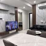 Bán ch an phú apartment, q.6 dt 75m2, 2pn 2wc gía 1tỷ830 có thương lượng đã có sổ, nhà còn rất mới