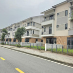 Nhà phố 120m2 centa riverside (vsip bắc ninh).tiềm năng cao đến bất ngờ giá lại siêu rẻ chỉ 7,1 tỷ